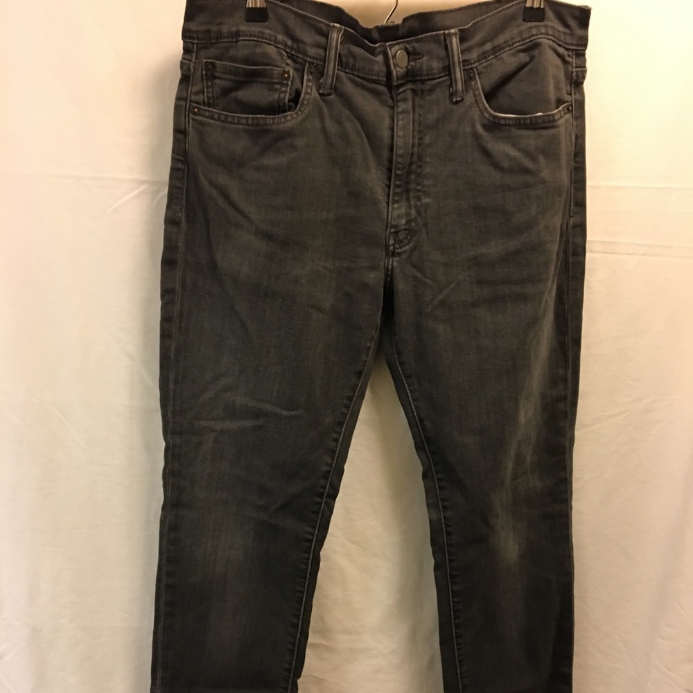 Grey Wash Levi Jeans